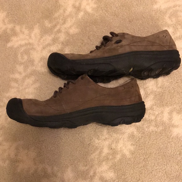 Keen women’s shoes - Picture 3 of 9